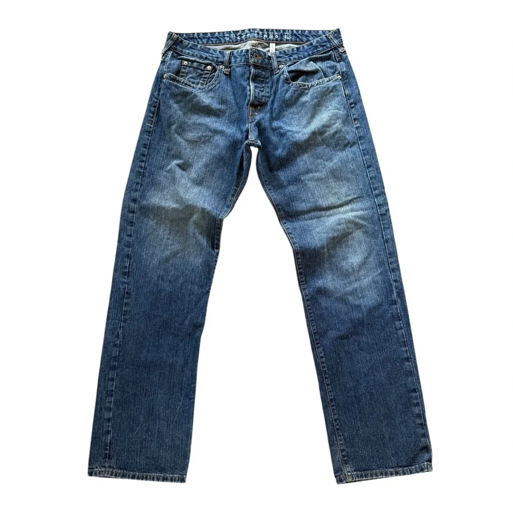 Guess Men's Classic Indigo Straight Jeans - Picture 1 of 4
